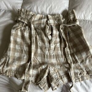 Women’s gingham shorts